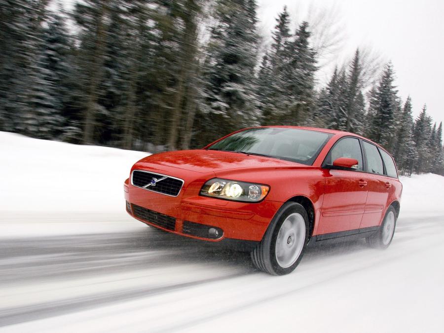  Volvo V50 T5 2005 года  (US) (фото 10 из 10)